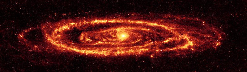 Andromeda Galaksisi'nin kızılötesi görünümü, Spitzer Uzay Teleskobu
