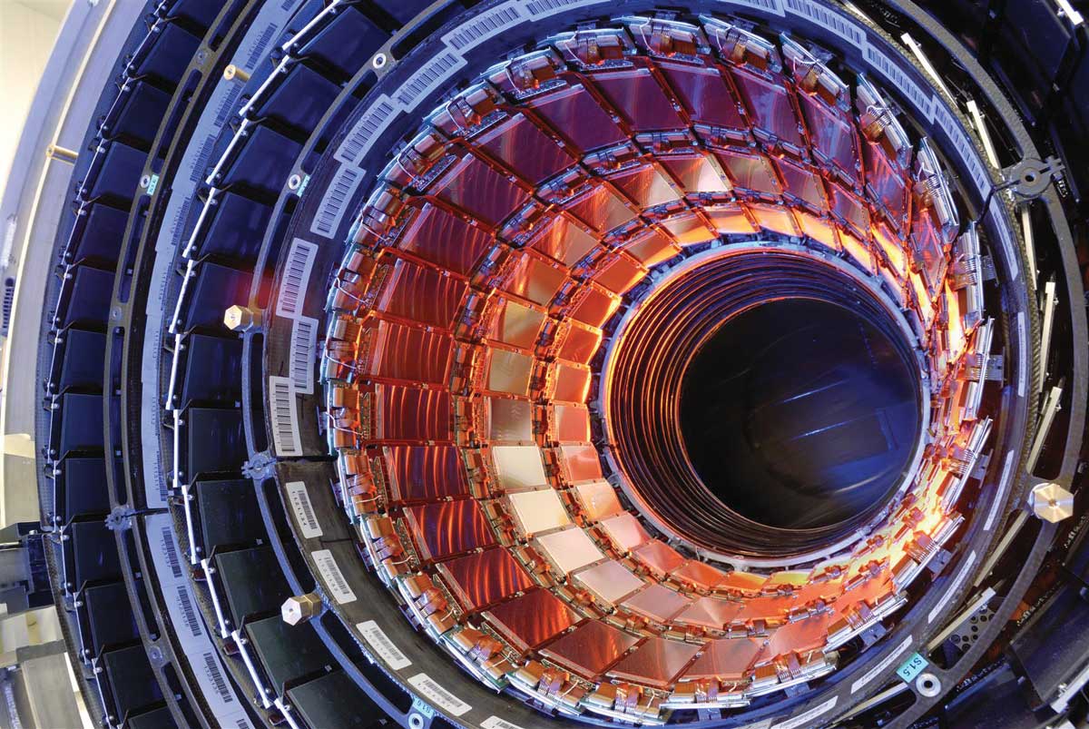 Büyük Hadron Çarpıştırıcısı Tekrar Aktif