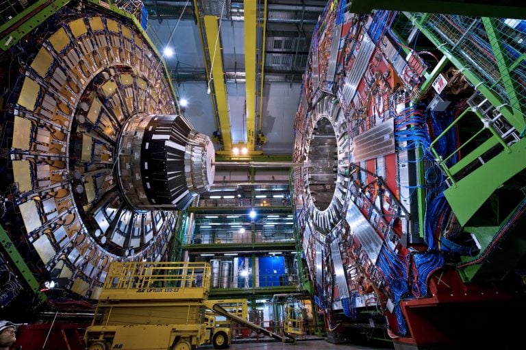 CERN’den 300 Terabaytlık Veri