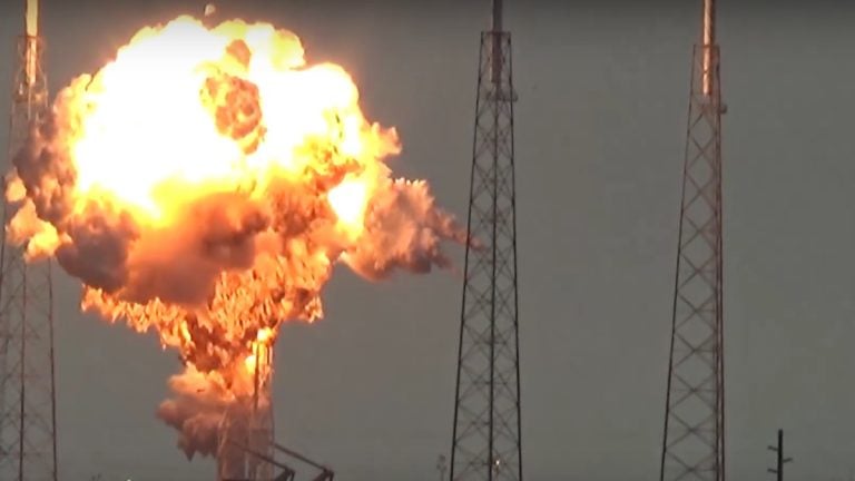 SpaceX Falcon 9 Roketinin Patlama Nedeni Belli Oldu