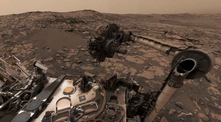 NASA, Curiosity’nin Öz Çekim Fotoğrafını Yayımladı