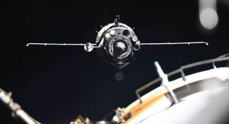 Uluslararası Uzay İstasyonu, Yaklaşan Bir Cisim Nedeniyle Kaçış Manevrası Yaptı