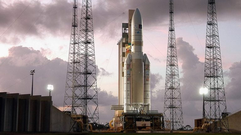 Airbus, Uzaya Yeni Uydusunu Fırlatmaya Hazırlanıyor