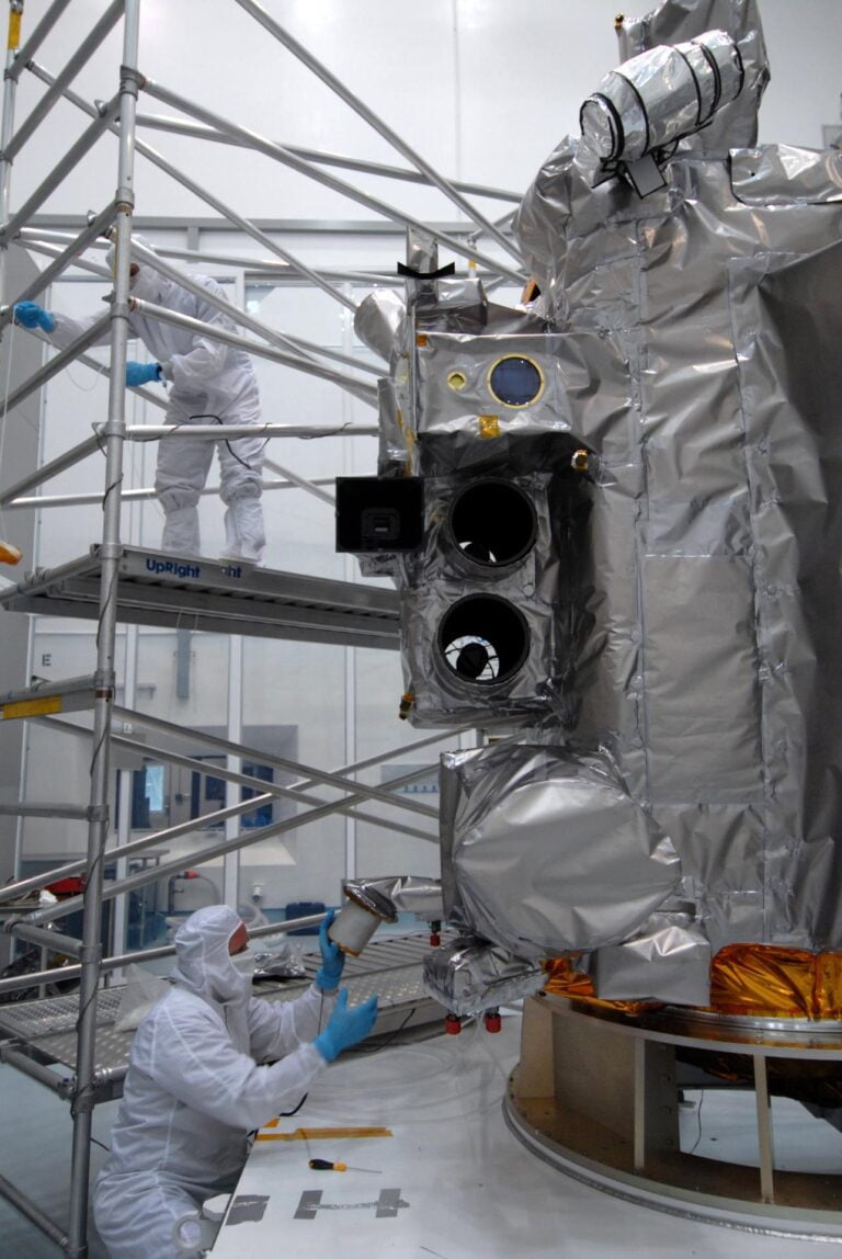 NASA sondası 14 yıldır Ay’ı gözler önüne seriyor. Daha ne kadar sürecek?